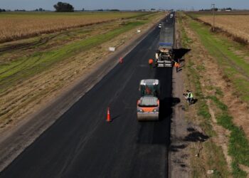 Avanzan las obras de repavimentación de la ruta provincial 32