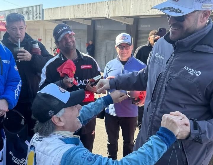 Cómo clasificaron los arrecifeños en la carrera con invitados del Turismo Carretera 2000