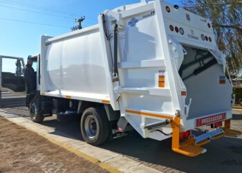 La Municipalidad suma un nuevo camión compactador de residuos