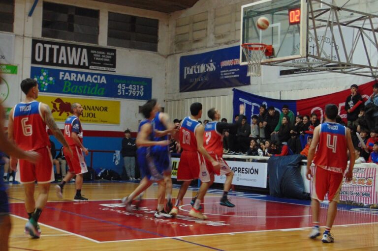 Básquet: Gutiérrez sufrió pero se metió en semifinales