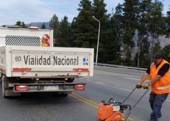 Adorni anunció el cierre de Vialidad: “Milei firmó el acta de defunción de la corrupción en la obra pública”