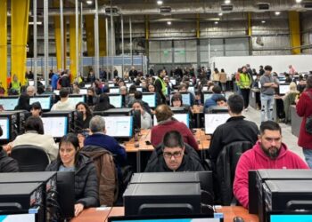 El Gobierno bonaerense hizo un simulacro de carga de datos para las elecciones