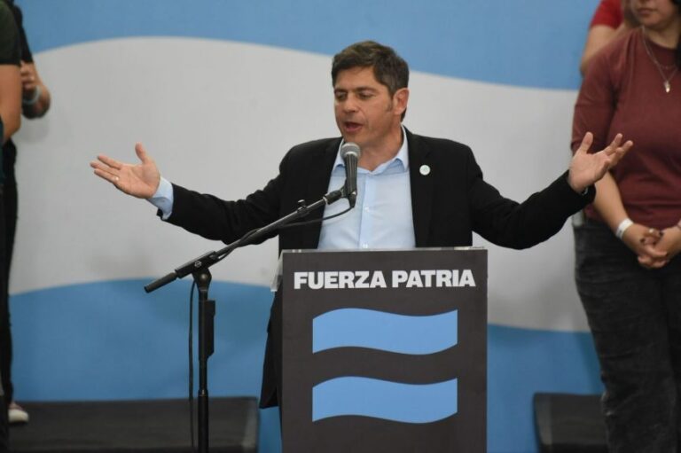 Kicillof descartó un atentado contra Milei: “Es un payaso”