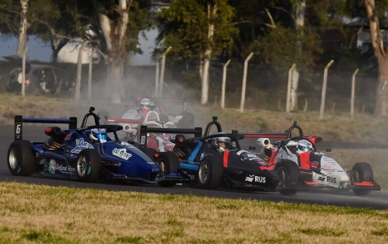 Buen debut de Luis Di Palma en la Fórmula 3 Entrerriana