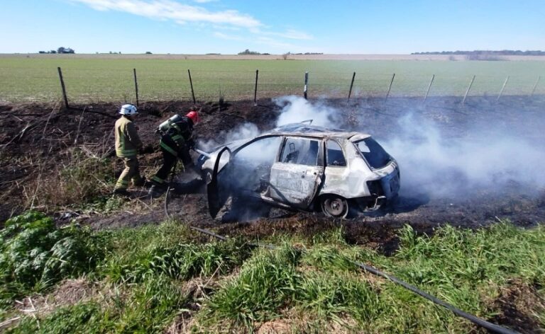 Otro incendio de un auto en ruta 191