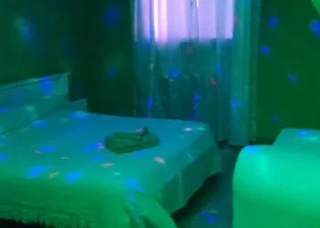 Murió un hombre en la habitación de un motel