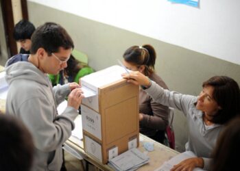 El primer voto: un compromiso de los más jóvenes