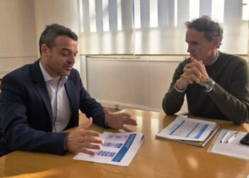 Tras su victoria electoral, Gabilondo se reunió con Katopodis