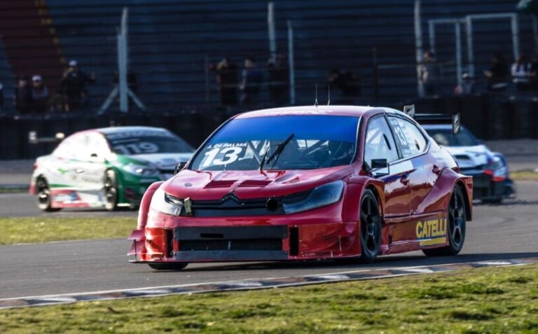 Josito brilló en el TCR 2000 y Agustín se alejó en el campeonato