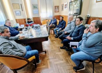 Alessandro convocó a entidades agropecuarias para optimizar caminos rurales