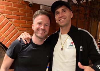 Canapino, en el cumpleaños del Dibu Martínez