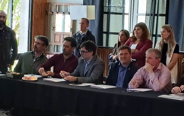 Bouvier participó de la asamblea del CoProTur