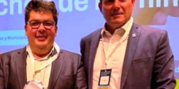 Milei presentó su nuevo plan en San Nicolás, con acompañamiento arrecifeño