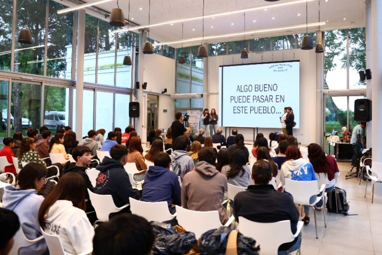 Estudiantes de Arrecifes expusieron en el programa Cuidando Nuestras Cuencas