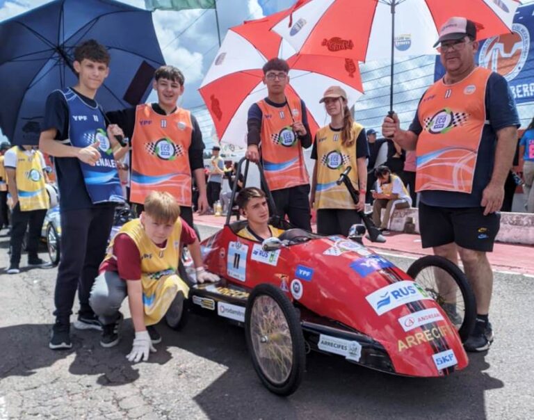 Gran trabajo de los autos de Arrecifes en el Desafío ECO YPF