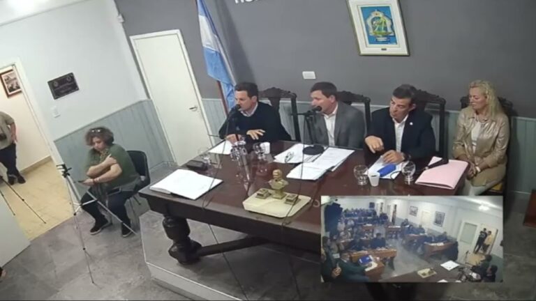 Intendente Bouvier: “No tenemos plata para comprar lamparitas”