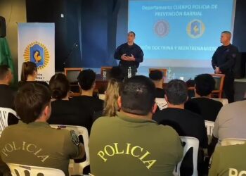 Taller de capacitación para fuerzas de seguridad en Arrecifes