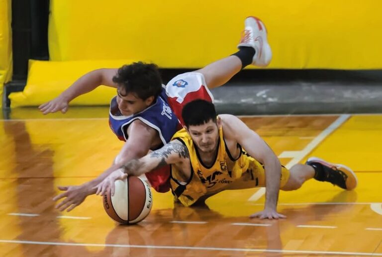 Básquet: el Trico de Orlando peleó hasta el final