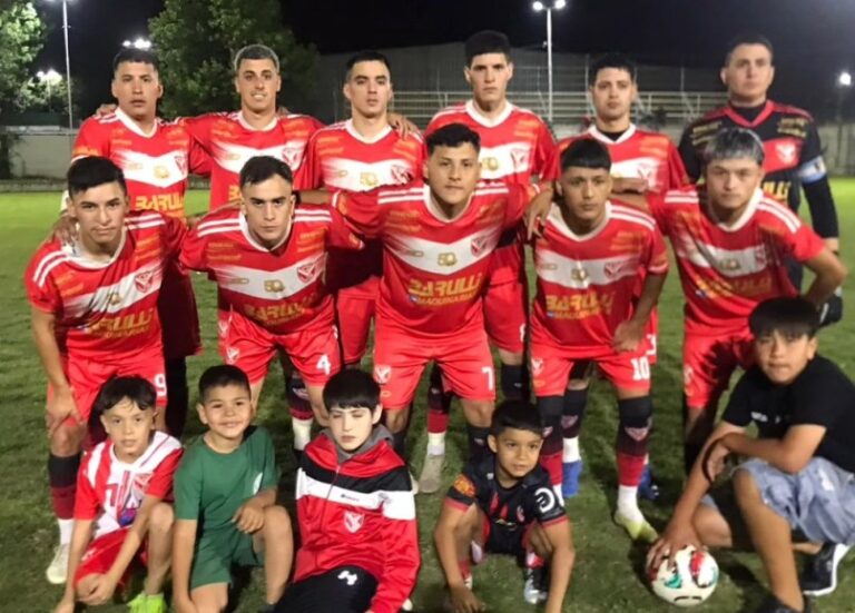 Fútbol local: Villa aplastó en la fase regular y ya están los seis clasificados