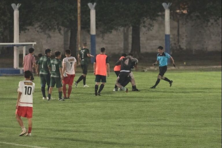 Árbitros de Arrecifes denunciaron a futbolistas que los golpearon