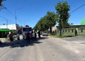 Tragedia en Pergamino: muere una agente policial en un accidente