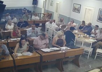 Gabilondo: “Aumentan las tasas pensando en la política y no en la gente”