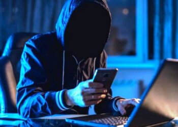 Descubren a un arrecifeño intentando comercializar material sexual de menores