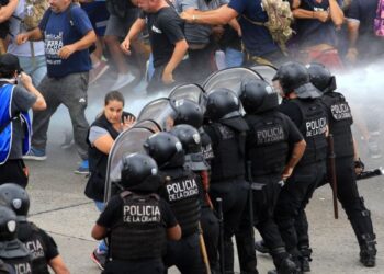 El Gobierno apeló y el protocolo antipiquetes sigue vigente