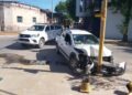 Robo una camioneta pero hizo un desastre manejando y lo detuvieron