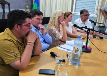 Lo que dejó el tenso encuentro del Intendente y funcionarios con concejales