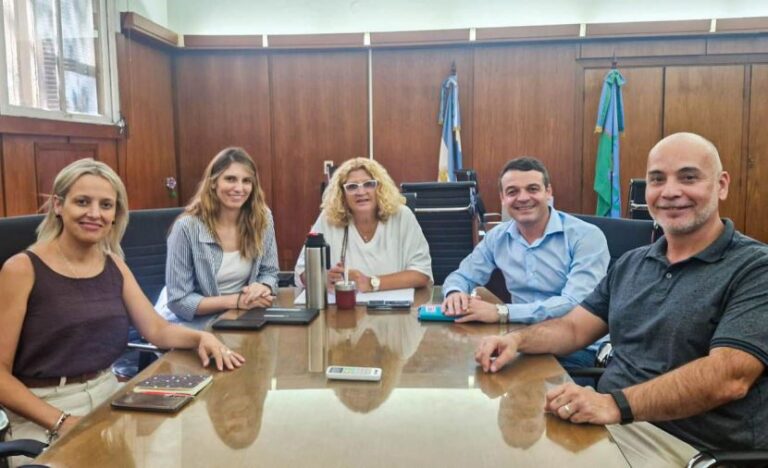 Gabilondo se reunió con la nueva subsecretaria de Educación bonaerense