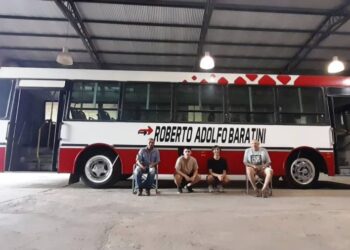 Deja de funcionar el transporte a la Escuela Agraria