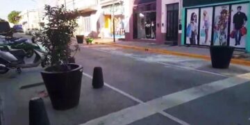 Empezaron a sacar los bolardos: cuidado al circular