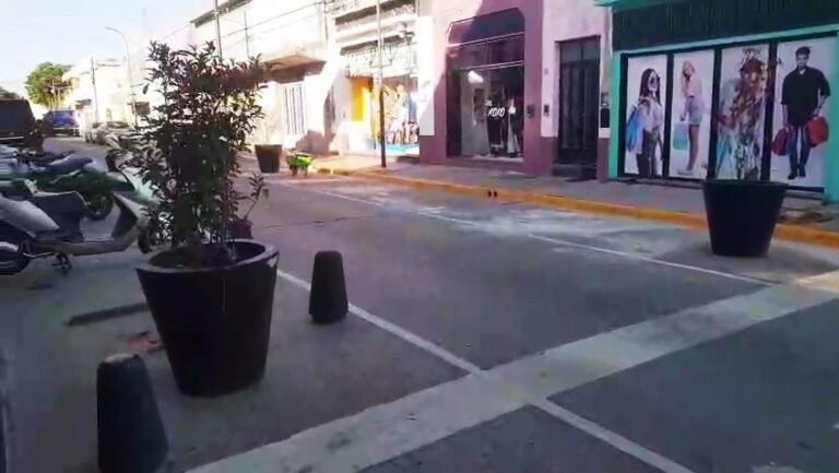 Empezaron a sacar los bolardos: cuidado al circular