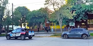 Horror en Santa Fe: un alumno entró a los tiros en una escuela y mató a otro