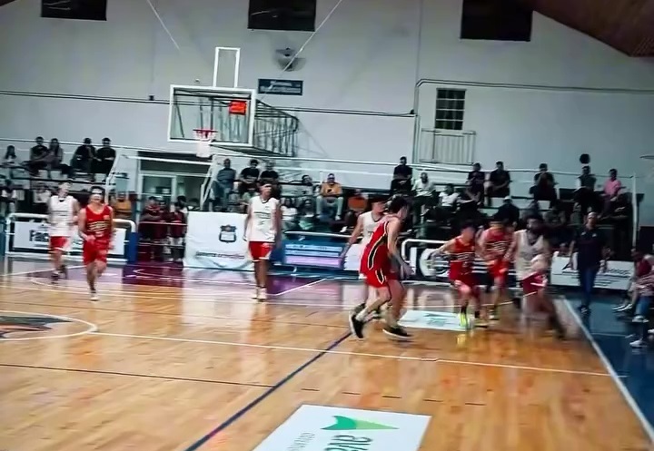 Básquet: Gutiérrez arrancó ganando