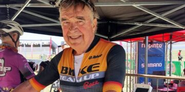 Murió un reconocido ciclista en un accidente en la autopista 8