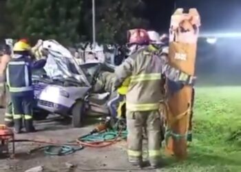 Violento choque en ruta 51 y Juan XXIII: una chica herida