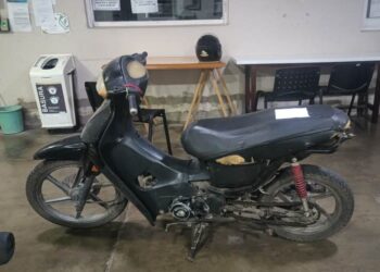Se negó a que le secuestren la moto y fue aprehendido