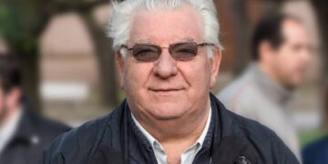 Internaron de urgencia al exintendente Oscar Ostoich