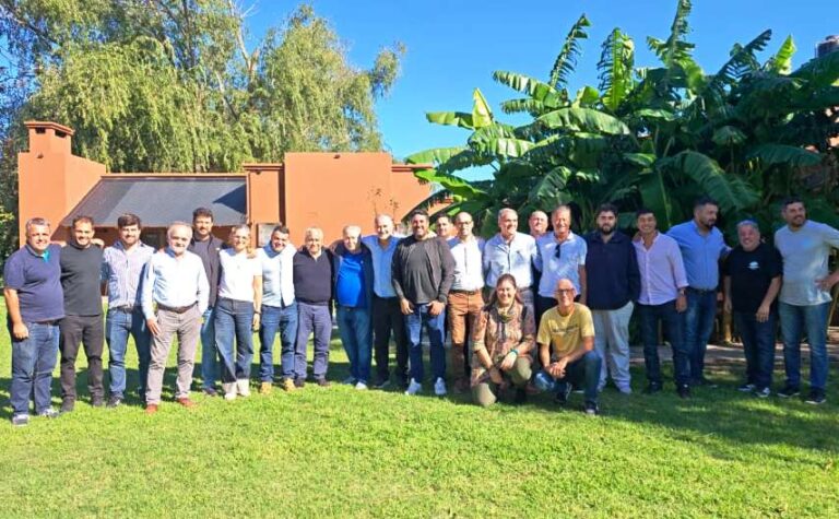 Referentes del proyecto Kicillof presidente-Katopodis gobernador se reunieron en Arrecifes