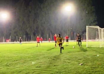 Torneo 6 Ligas: Sportsman goleó a Villa y mantiene la punta