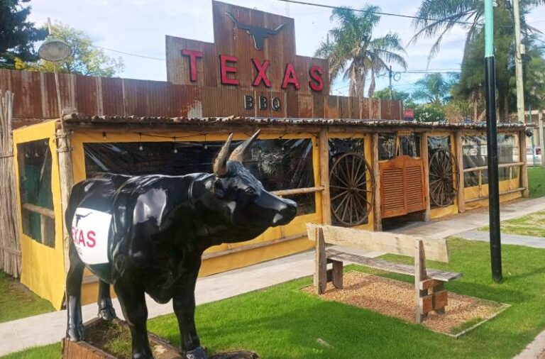 Banda Viajera: el mejor country rock en vivo en Texas BBQ