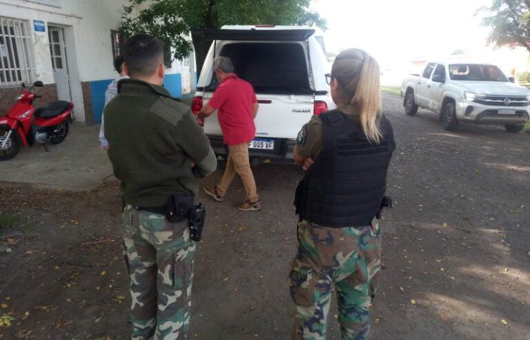 Decomisan alimentos de un camión ingresando a Arrecifes