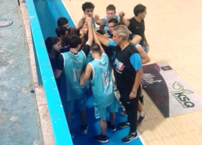 Básquet: Juventud volvió a ganar y se mezcla arriba