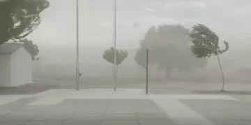 Alerta por fuertes ráfagas de viento en Arrecifes