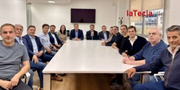 Bouvier y otros intendentes del Pro le reclamaron a Santilli por “la oposición libertaria”