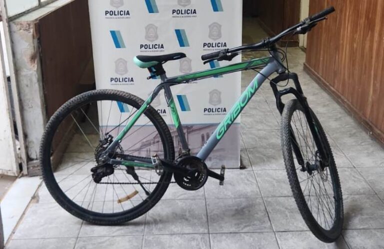 Recuperan una bici robada y aprehenden a un menor