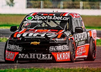 TC PickUp en La Plata: Canapino noveno y abandono de Alberti