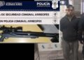 Detienen a un hombre por amenazar a su hermano con un arma